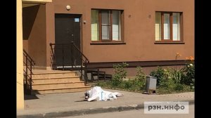 Мужчина выпал с окна и разбился