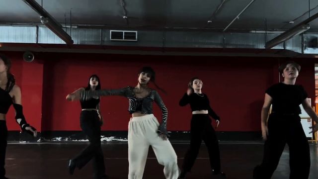 Jessi (제시) - Cold Blooded (with 스트릿 우먼 파이터 (Dance Break Ver.) Dance Cover by Alice Rain смотреть онлайн