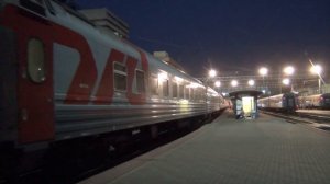 Электровоз ЭП1-073 с поездом №340 Нижний Новгород — Новороссийск