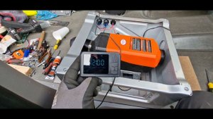 MERCEDES BENZ Sprinter. Установка автономного отопителя VEVOR.