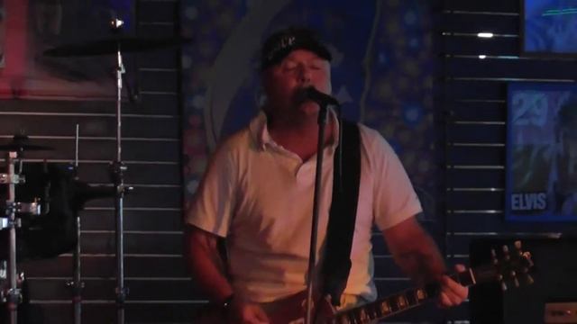 Wish you were here. Pink Floyd. Hot Tuna Bar Pattaya 28 November 2013. смотреть онлайн