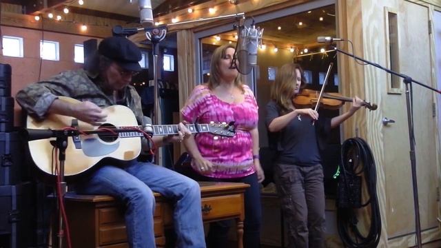 When it Comes to Love by JC & Laney - Tiny Desk 2019 смотреть онлайн