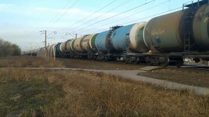 Электровозы ВЛ10У-630 и ВЛ10У-621 "НефтеТрансСервис" с наливным поездом.