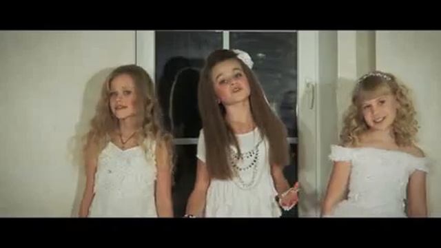 Подари эту песню Маме Всем Мамам посвящается смотреть онлайн