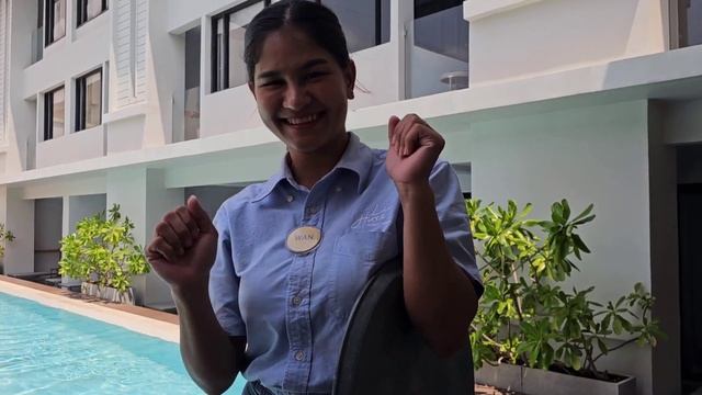 Liv Hotel Phuket смотреть онлайн