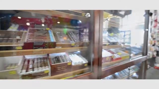 Smokey's "Smoke Shop" Commercial смотреть онлайн