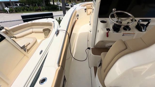 2024 Scout 330 LXF For Sale at MarineMax Stuart