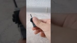 собрал скибиди туалета мутанта из лего
