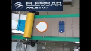 Аппликатор самоклеящихся этикеток АЭС-200 в составе машины для нанесения этикеток на крышки