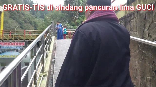 GRATIS-TIS info terbaru untuk wisatawan GUCI-TEGAL.hanya ada di pemandian pancuran lima.yg gratis. смотреть онлайн