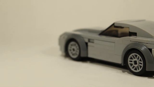 Lego Aston Martin DBS V12 Moc смотреть онлайн