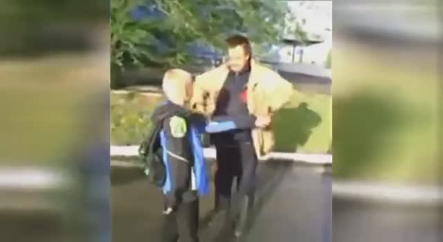 КОМПОТ vs Школьник (Учитель года 2014) смотреть онлайн