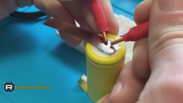 Точечная сварка для 18650 смотреть онлайн