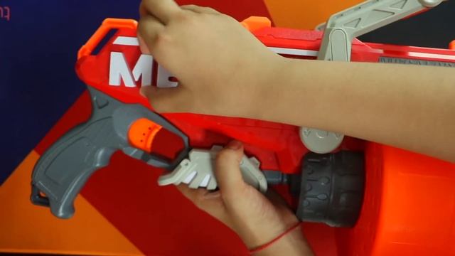 Nerf MEGA Megalodon Review 🔫 | Blaster Gun | Beast Gun | Xtreme Masti смотреть онлайн