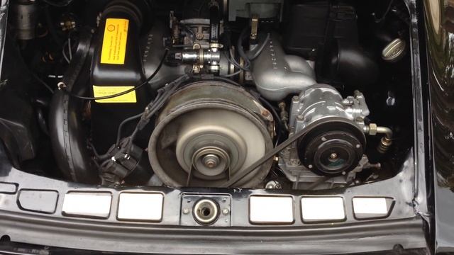 1984 Porsche 911 Carrera Coupe смотреть онлайн