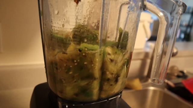 the BEST green salsa easily customizable!