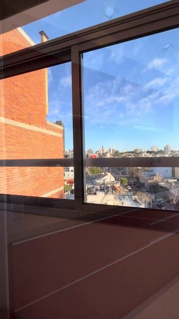 Apartamento sobre Rambla Gandhi de 2 dormitorios смотреть онлайн