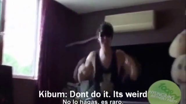 [Eng. & Spa. Subs] SS501 Kim Hyung Jun's Self Camera on birthday party 8-01-10 смотреть онлайн