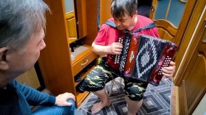 Разбор Подмосковные вечера на гармони красивые наигрыши  песни Джентельмены удачи 3 аккорда 300