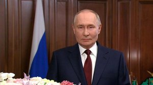 Владимир Путин поздравил российских женщин с Международным женским днем