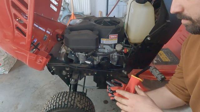 MTD 92 Fűnyíró traktor tavaszi olajcsere смотреть онлайн