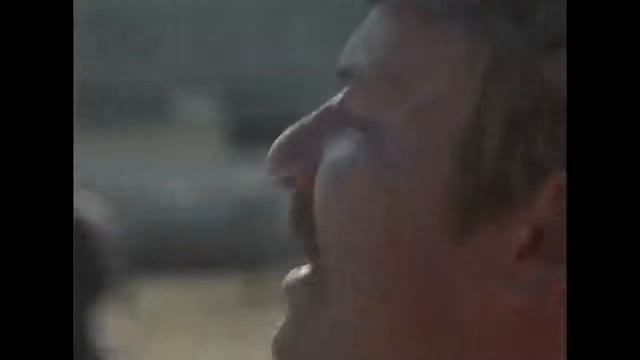 Эскадрон! ЗА МНОЙ РЫСЬЮ! сильная речь!!! смотреть онлайн