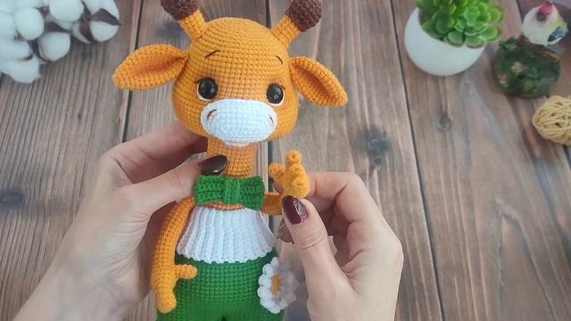 Обзор вязаного жирафа #жираф #вязаныеигрушки #amigurumiscrochet