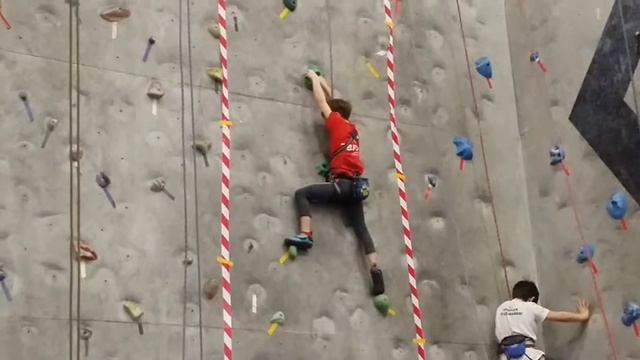 2015 04 19 Соревнования на трудность в BigWall первая трасса