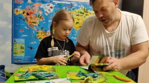 Распаковка игрушки Опасные змеи