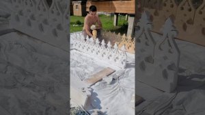 как быстро покрасить резные наличники