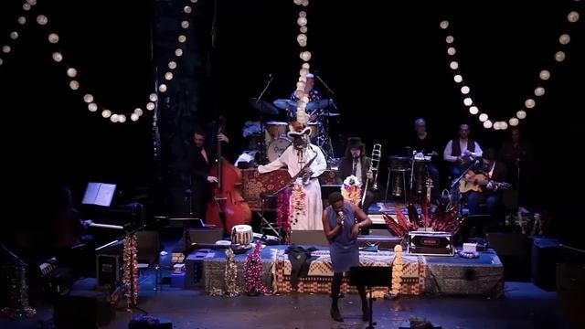 Fathy Salama Live at Cosmopolite, Oslo - The Source Of Christmas смотреть онлайн