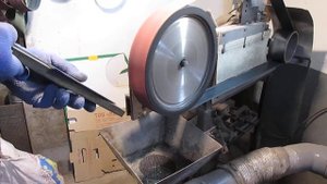 Выпуклая линза на гриндере