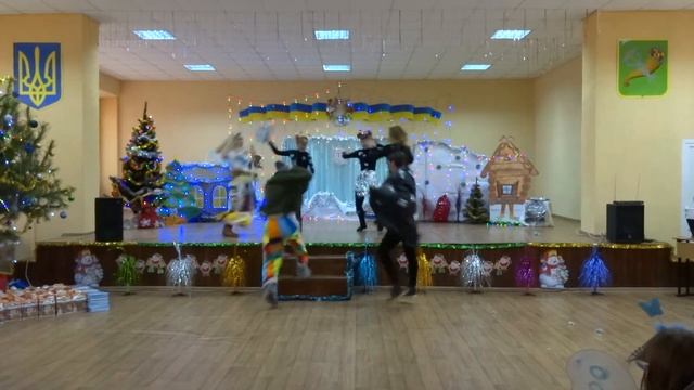 Новогодняя сказка 2020 ХЗОШ №25 смотреть онлайн