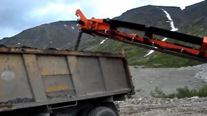Работа грохота Sandvik