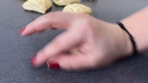 Brötchen Rezept 100 % aus Grieß  ohne Mehl selber backen