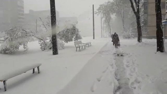 Харьков замело снегом!2017 04 19 смотреть онлайн