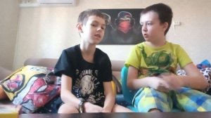 Кирил апельсин вернулся и Ян банан вернулся