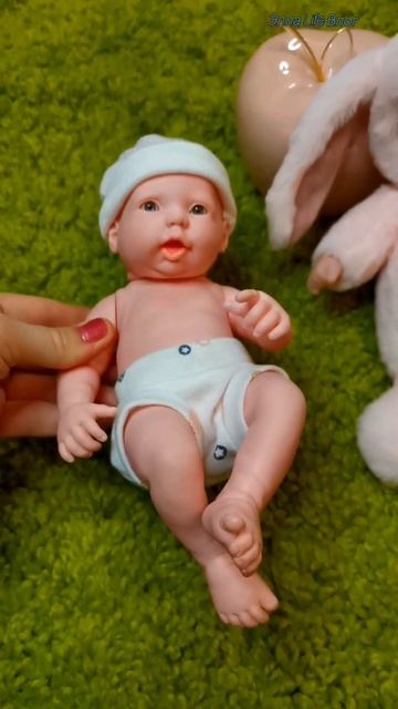 Пупсик и Зайка  игрушки с ВБ. shorts