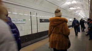 метро Белорусская посадки нет // 12.12.2019