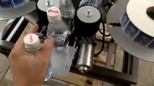 Этикетировочное оборудование. Для нанесения двух этикеток одновременно