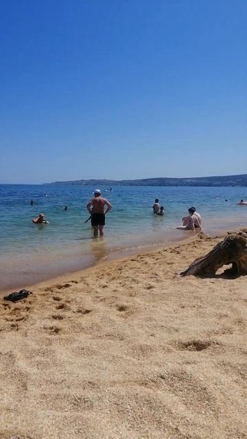 4.07.23 Феодосия. Черноморская набережная. вода чистая +19 #крым #феодосия#море #лето2023#отдых смотреть онлайн