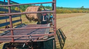Сенокос,едем за рулонами на двух тракторах