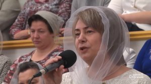 Стучит, стучит железный молот / Песня