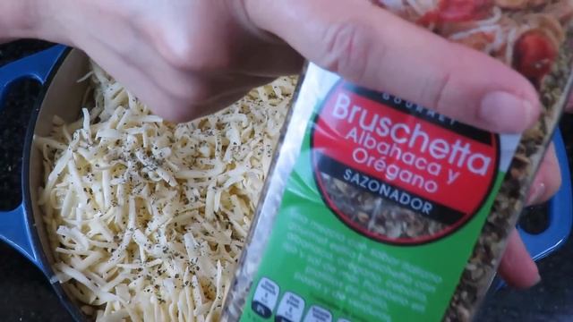 Bolas de papa rellenas de queso, bañadas en queso/Marisolpink смотреть онлайн