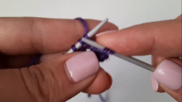 КОСЫЕ ПЕТЛИ НА РЕЗИНКЕ 1х1. ВЯЗАНИЕ СПИЦАМИ