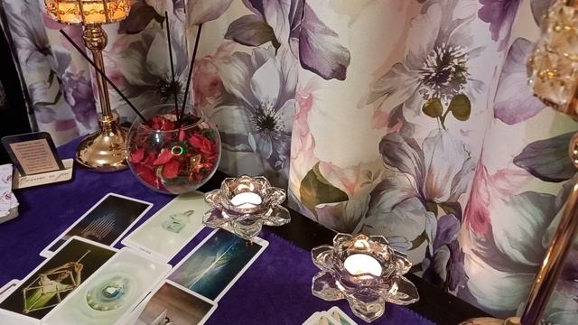 АВГУСТ! ОВЕН,ЛЕВ,СТРЕЛЕЦ-ФИНАНСЫ,ЛЮБОВЬ?!таро расклад смотреть онлайн