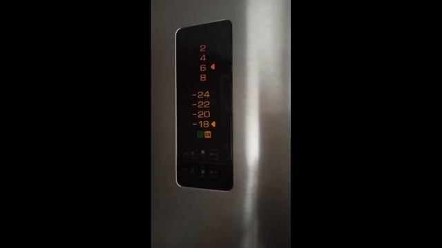 Холодильник Беко Beko двухкамерный небольшое обслуживание и устранение ошибки на дисплее