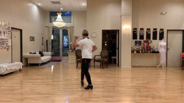 Salsa basic step for absolute beginners tutorial by Oleg Astakhov