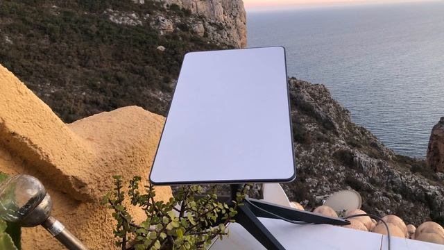 Starlink antenna unboxing and installation. Satellite internet in Spain, Valencia смотреть онлайн