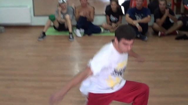 BBoy ScotchRock 25 years Anniversary. BBoy Gipsy King vs Robs-One. 05.08.2012.
